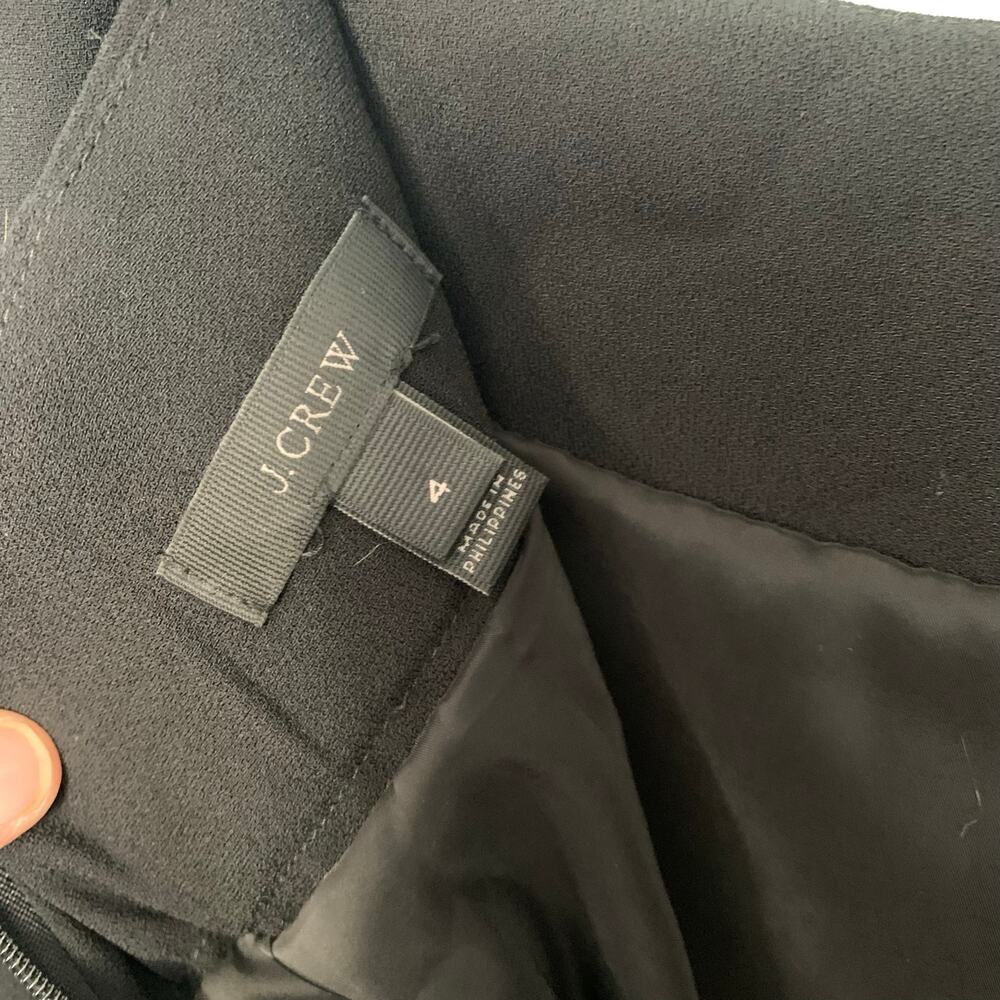 J. Crew Black Ruffle Pencil Skirt in 365 Crepe Size 4 - Picture 6 of 7
